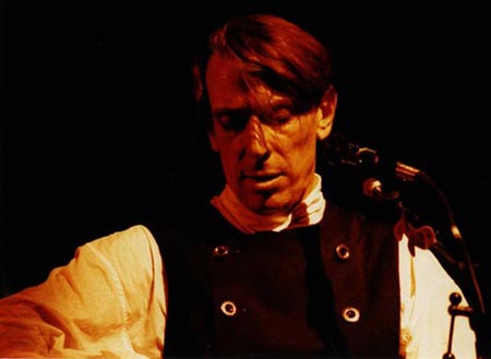 Cale live in the Theaterfabrik, Munich, Germany