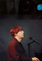 John Cale live in Cologne - 1994-05-04 photo: Gary Fox