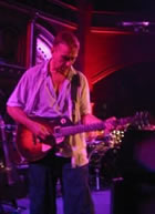 Cale in London &copy; 2003 Cormac