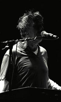 Cale live in London